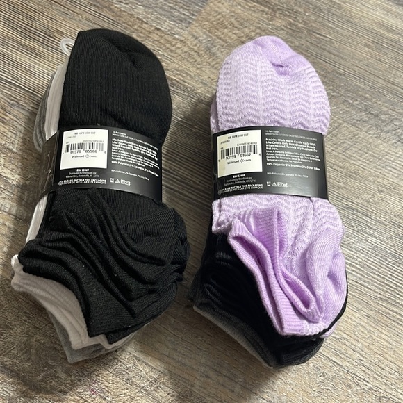 Socks - Picture 2 of 4